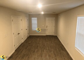 5671 110th St in Jacksonville, FL - Building Photo