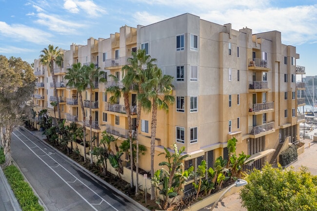 Riviera Collection - St Tropez