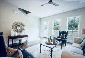 3463 Landen Pine Ct NE in Atlanta, GA - Building Photo - Building Photo