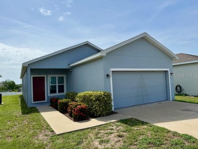 2956 Whispering Trails Dr in Winter Haven, FL - Building Photo