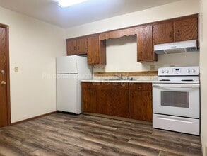 301 6th St S in Moorhead, MN - Building Photo - Building Photo