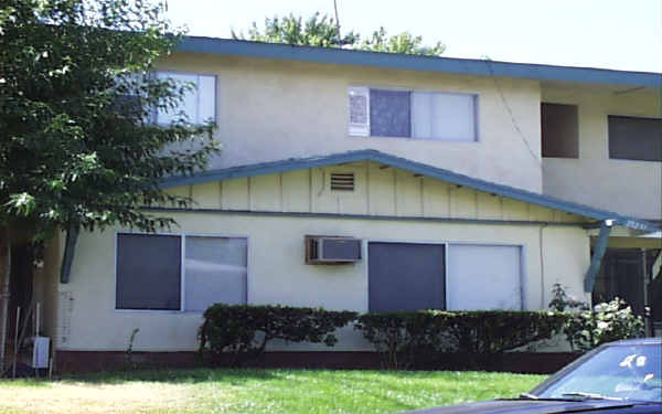 25231 La Mar Rd in Loma Linda, CA - Foto de edificio