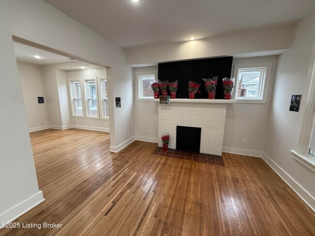 730 Hazel St in Louisville, KY - Building Photo - Building Photo