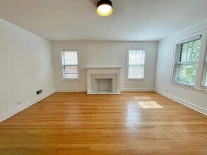 5801 N Richmond St in Chicago, IL - Building Photo - Building Photo