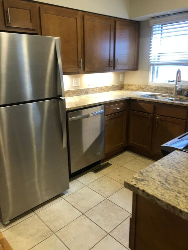 property at 1282 Hunter Ave