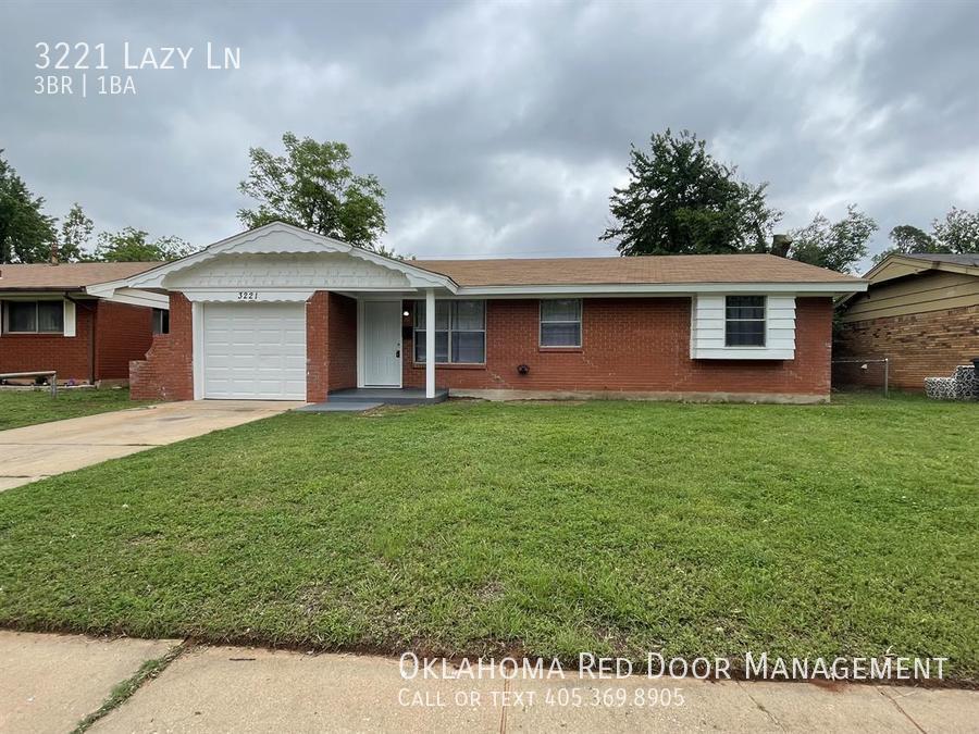 3221 Lazy Ln in Del City, OK - Foto de edificio