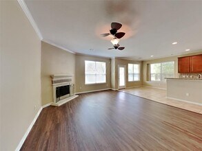 13826 McKinney Creek Ln in Houston, TX - Building Photo - Building Photo