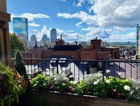 72 Mt Vernon St in Boston, MA - Building Photo - Building Photo