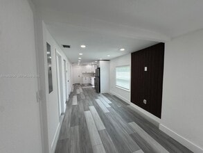 1794 NW 74th Ter in Miami, FL - Building Photo - Building Photo