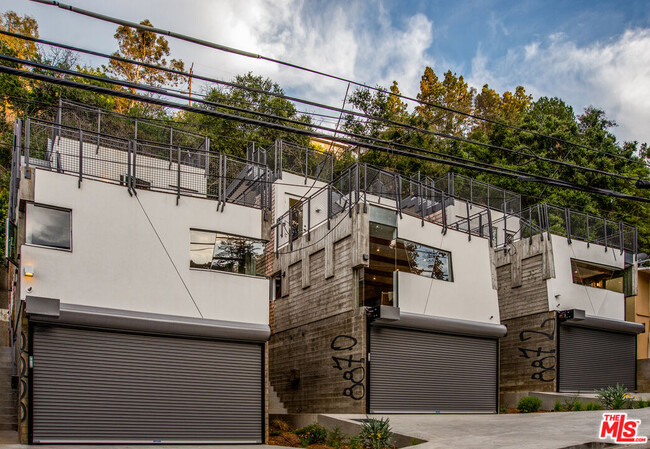 property at 8870 Wonderland Ave