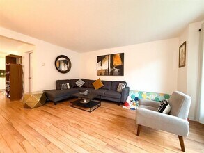 43 Rue du Huard in Gatineau, QC - Building Photo - Building Photo