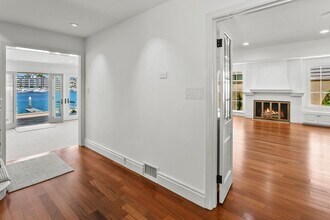 500 Via Lido Nord in Newport Beach, CA - Foto de edificio - Building Photo