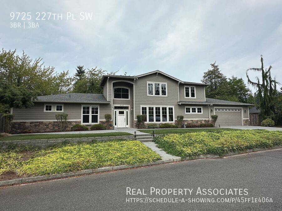 9725 227th Pl SW in Edmonds, WA - Building Photo
