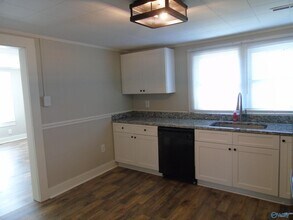 1107 England St NE in Huntsville, AL - Building Photo - Building Photo