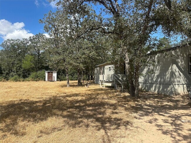 property at 1638 Wonderful Fd Rd