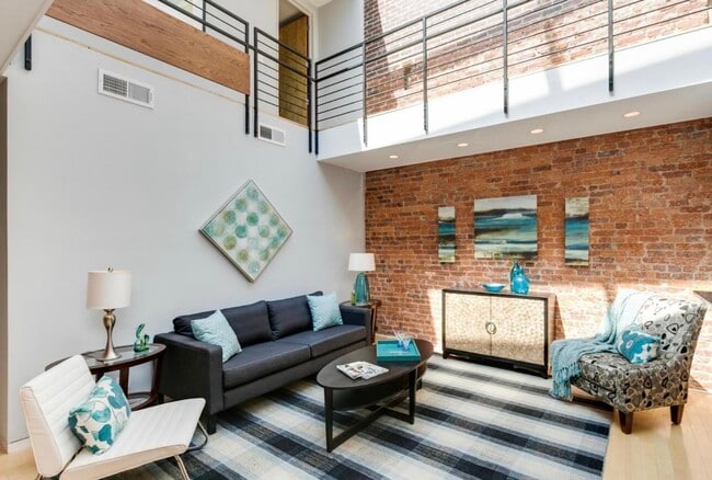 1207 Lamont St NW in Washington, DC - Building Photo - Building Photo