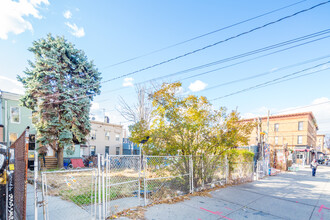 58 Wyckoff Ave in Brooklyn, NY - Building Photo - Building Photo