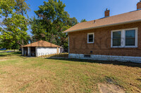 1812 W McKee Ave in Wichita, KS - Foto de edificio - Building Photo