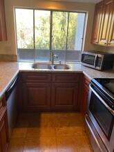 8085 Caminito de Pizza, Unit p in San Diego, CA - Building Photo - Building Photo