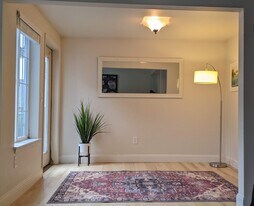 17580 NW Springville Rd, Unit #20 in Portland, OR - Building Photo