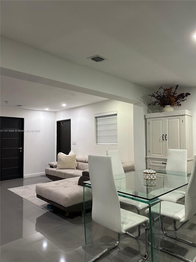 property at 1212 E River Dr