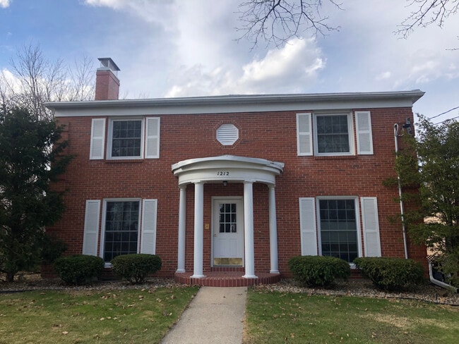 1212 Erin St, Unit 1212 Erin St. Apt B