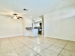 79380 Ave 42, Unit 2 in Bermuda Dunes, CA - Foto de edificio - Building Photo