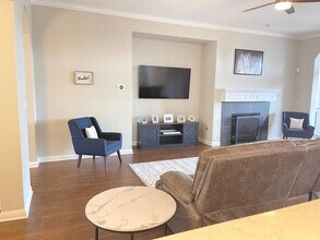 16024 Zagros Way in Austin, TX - Building Photo - Building Photo