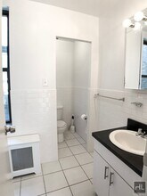 E 89 ST in New York, NY - Building Photo - Building Photo