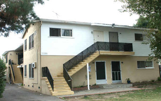 11250 Califa St Apartments