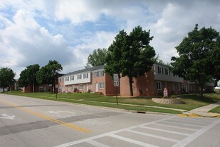 Orchard Ridge in Green Bay, WI - Building Photo