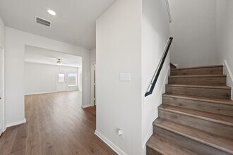 105 Magnolia Blvd in Hutchins, TX - Building Photo - Building Photo