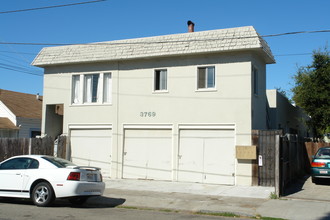 3769 Ruby St in Oakland, CA - Building Photo - Building Photo