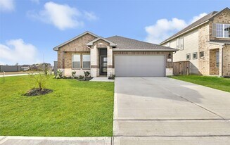 18903 Austin Ridge Dr in Crosby, TX - Building Photo