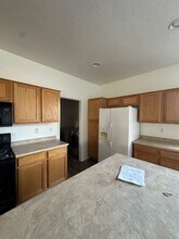 16677 N 169th Ave in Surprise, AZ - Building Photo - Building Photo