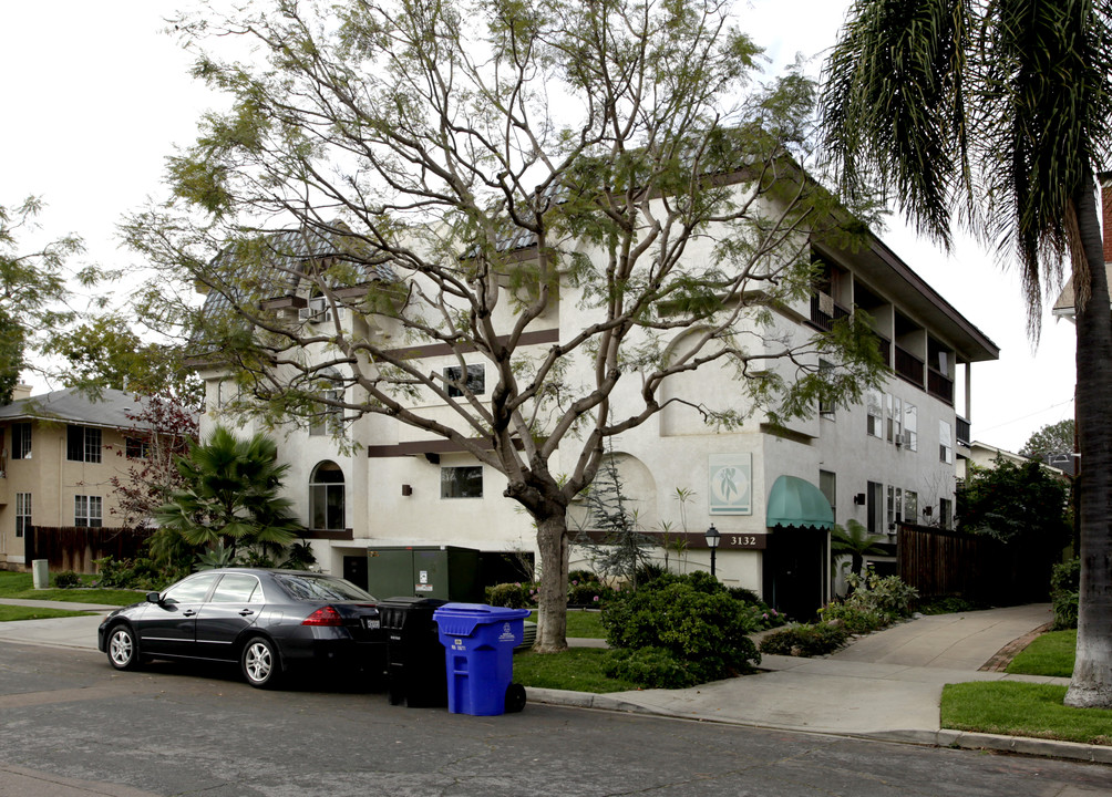 Canyonside in San Diego, CA - Building Photo