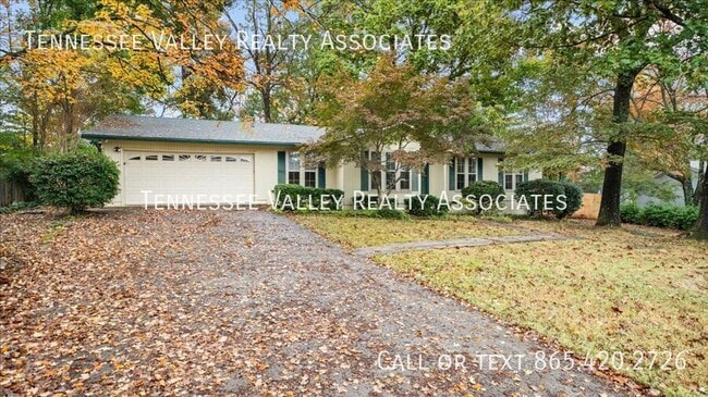 property at 1622 Colonade Rd