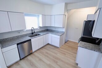 295 Noble Ave in Akron, OH - Building Photo - Building Photo