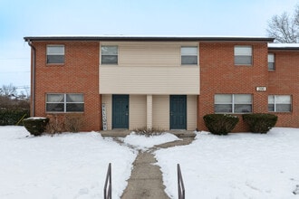 Sycamore Terrace Apts - Income Restricted in Shelbyville, KY - Foto de edificio - Building Photo