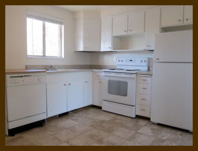 property at 1589 S 800 E