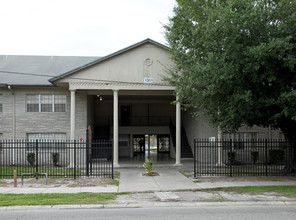 Lake Jennie I in Sanford, FL - Building Photo - Building Photo