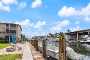 1510 SE 15th St in Fort Lauderdale, FL - Building Photo