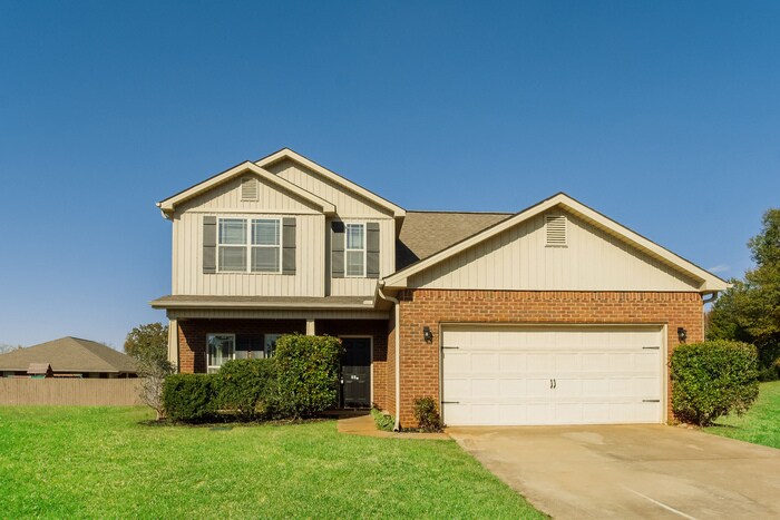 203 Candlenut Ct in Harvest, AL - Building Photo