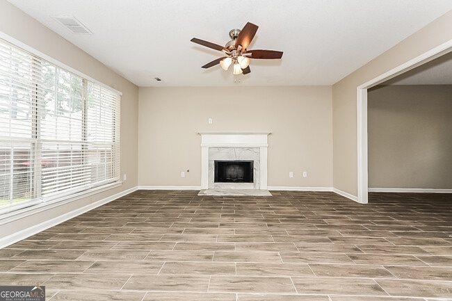 176 Pine Branch Dr in Stockbridge, GA - Building Photo - Building Photo