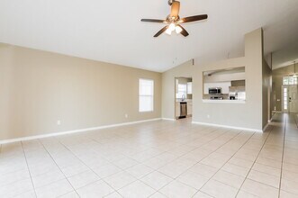10461 Hallmark Blvd in Riverview, FL - Building Photo - Building Photo