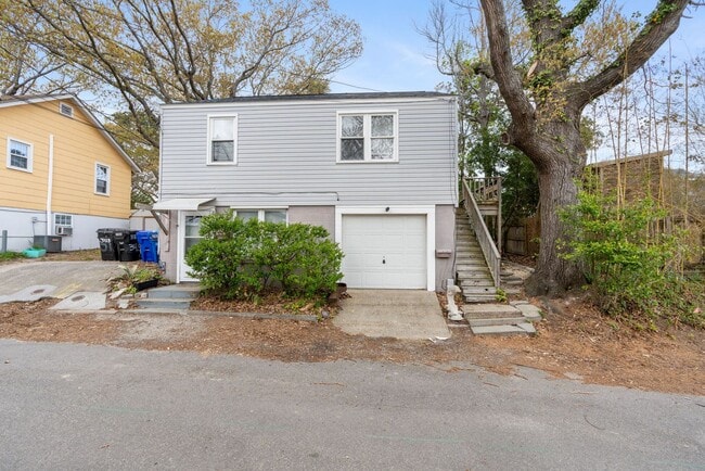 318-34th 1/2 34th Half St in Virginia Beach, VA - Building Photo - Building Photo