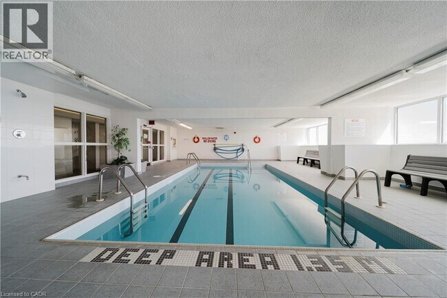 375 King St N in Waterloo, ON - Building Photo - Building Photo