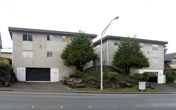 Rucker Court in Everett, WA - Building Photo - Building Photo