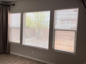 3276 E Orleans Dr in Gilbert, AZ - Building Photo - Building Photo