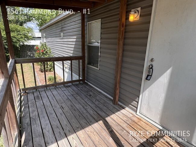 1561 Hammond Blvd in Jacksonville, FL - Building Photo - Building Photo